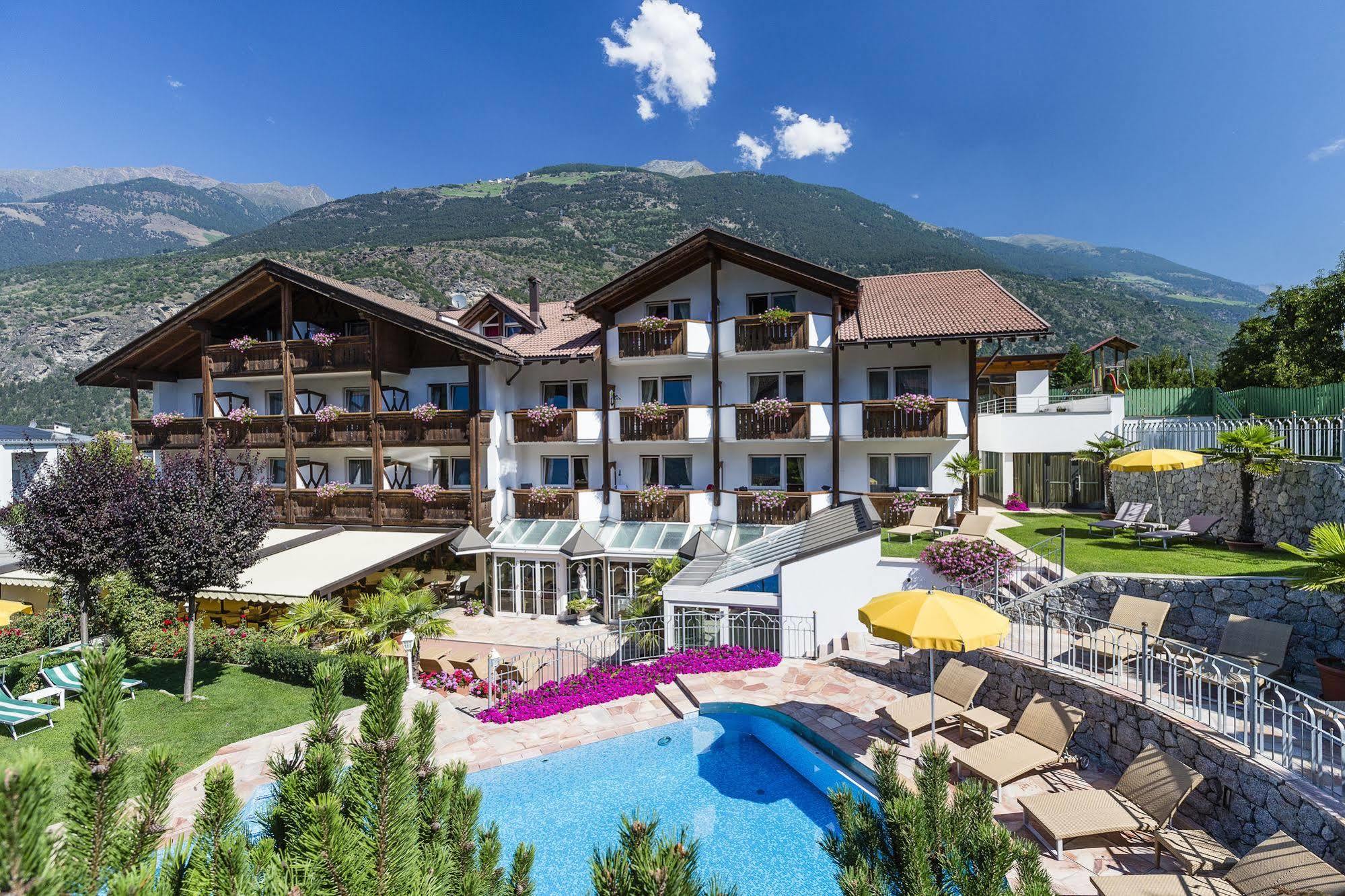 Dolcevita Hotel Jagdhof Laces Ngoại thất bức ảnh