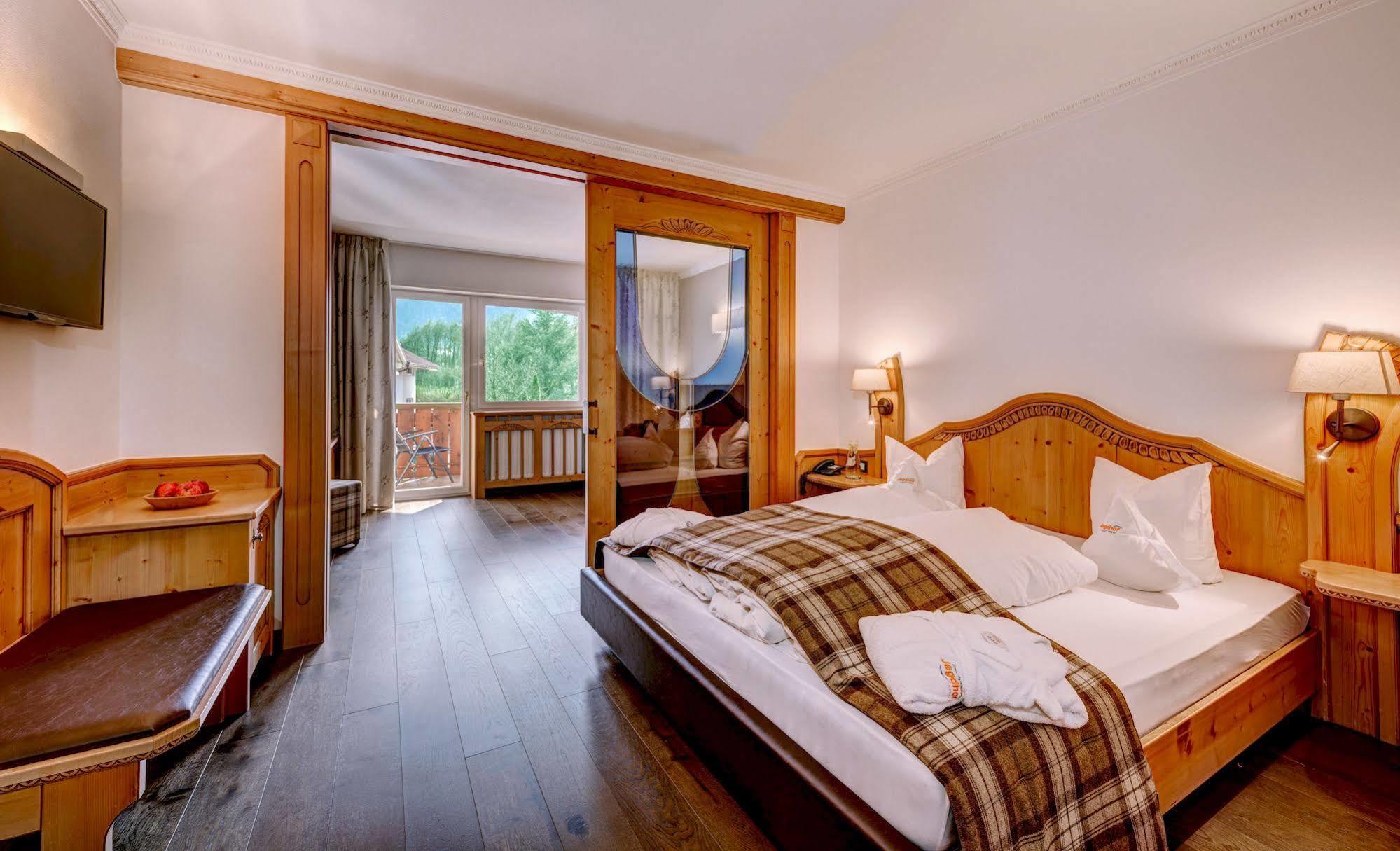 Dolcevita Hotel Jagdhof Laces Ngoại thất bức ảnh